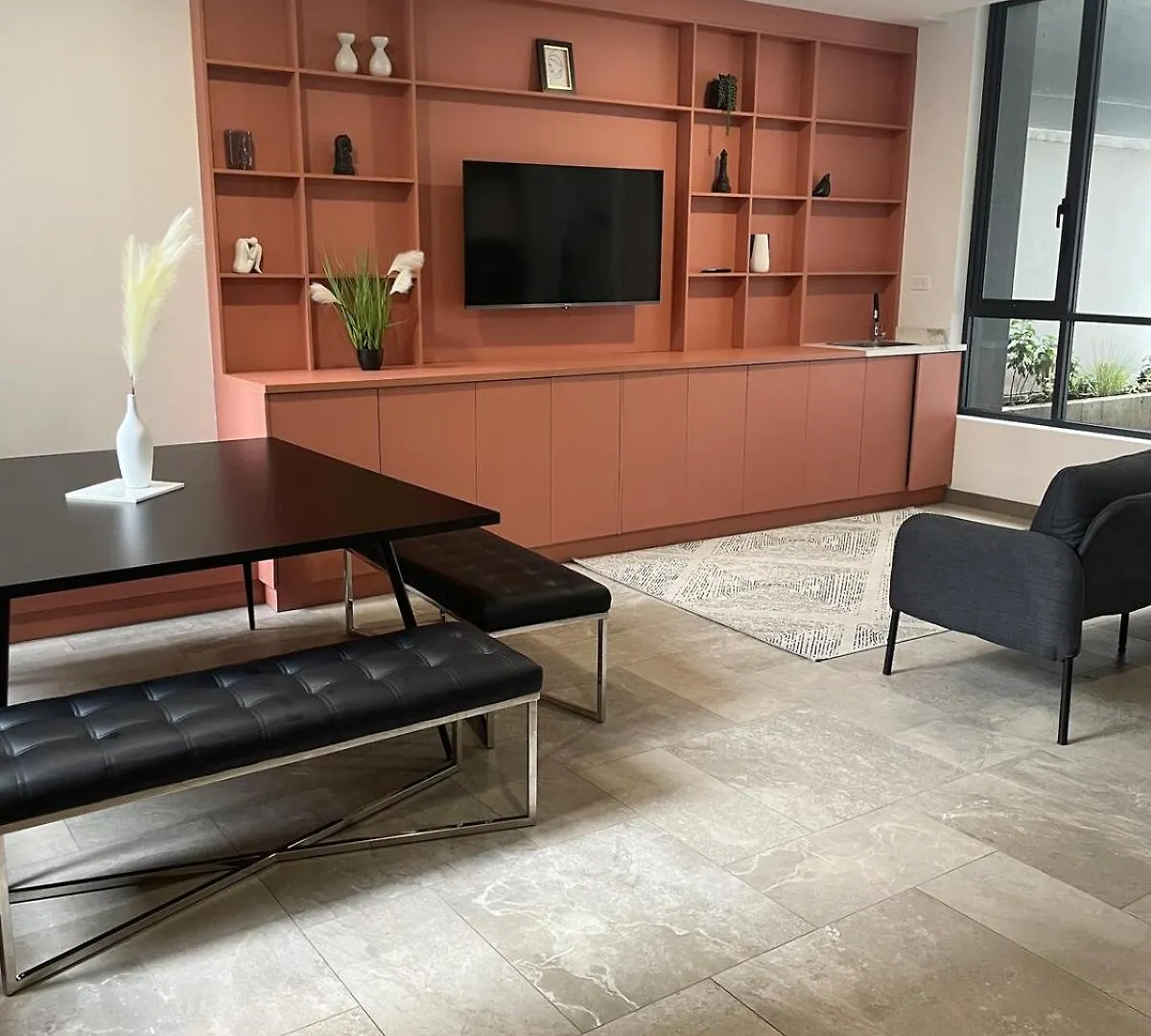 Estudio En La Carolina 키토 아파트